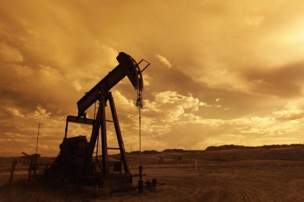 Ropa a obchodovanie s ropou
