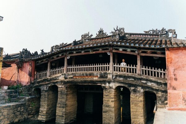 Detské rodičovské kontroly: Implementácia bezpečných a neinvazívnych mechanizmov