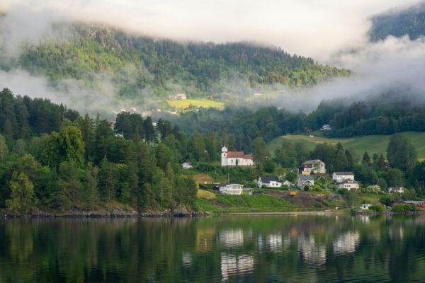 Automatizácia technických auditov pomocou Python skriptov: Príklady a knižnice