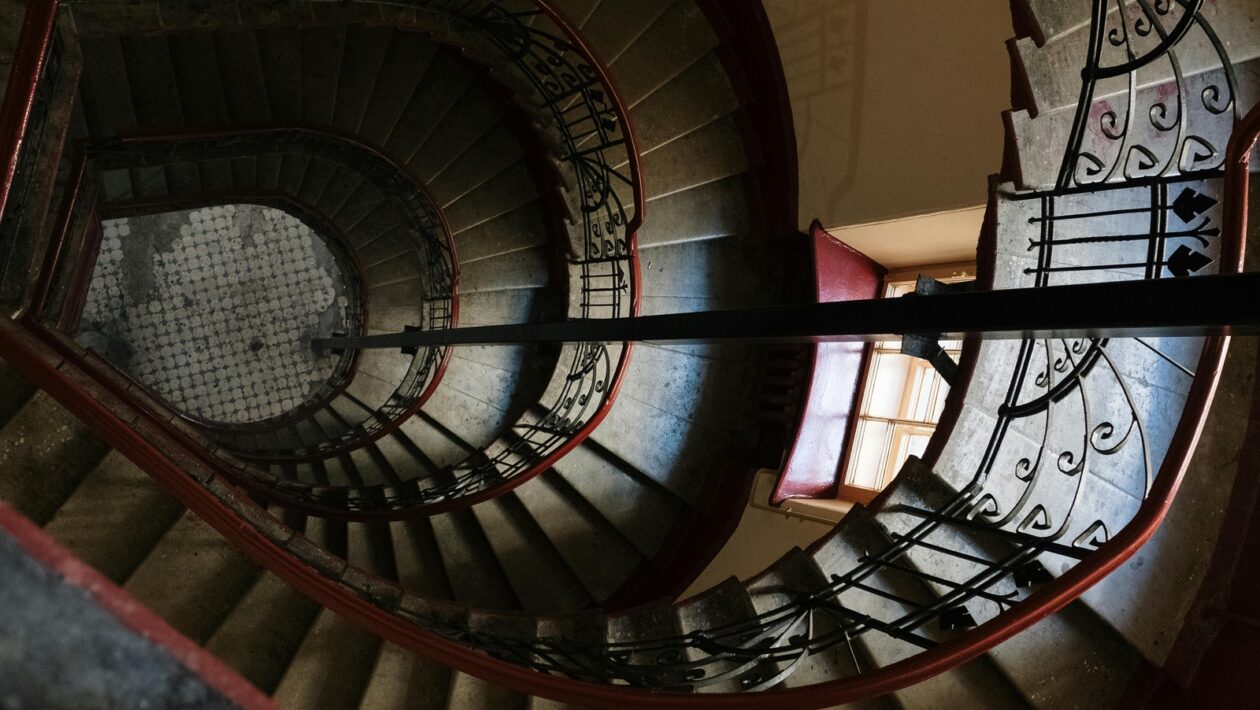 Interné prelinkovanie podľa entít: Navádzanie LLM na správny kontext