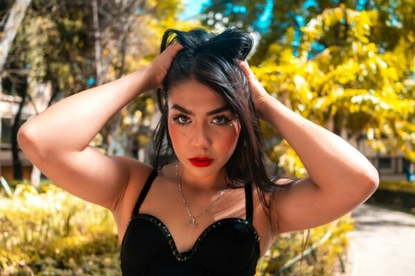 TikTok marketing: Tvorba krátkeho videoobsahu a algoritmy