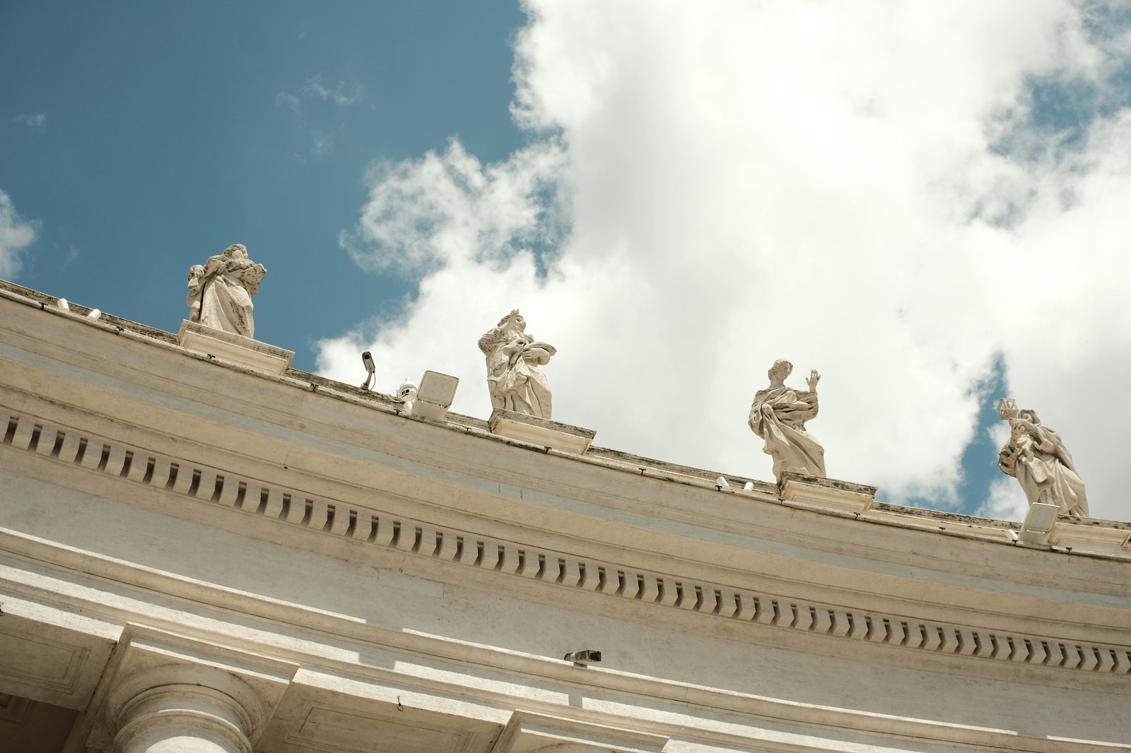 LinkedIn marketing pre B2B segment: Generovanie leadov a budovanie autority
