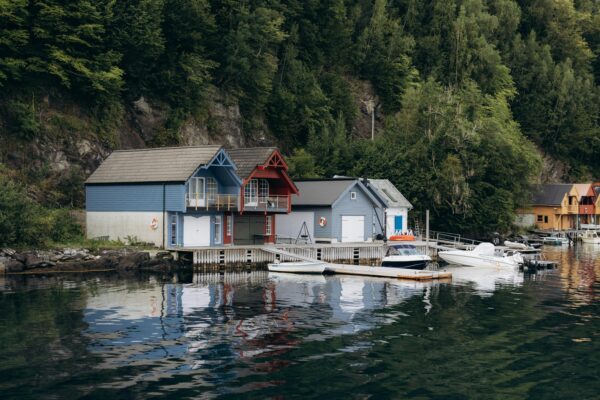 Virtuálna a rozšírená realita (VR/AR) v reklame: Imersívne zážitky